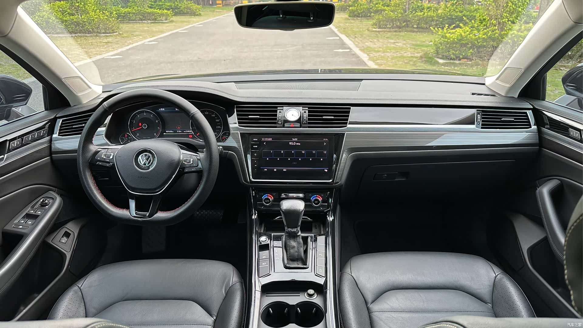 Volkswagen Phideon, 2018 8