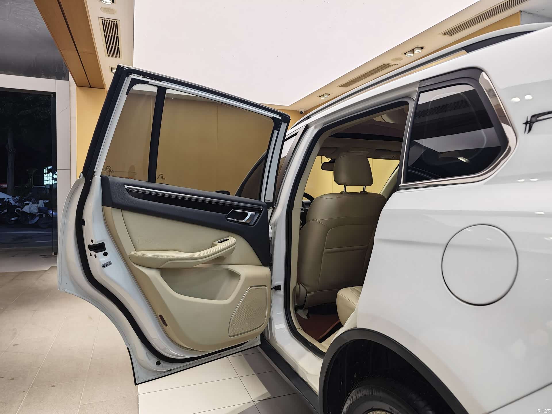 Zotye X5, 2016 20