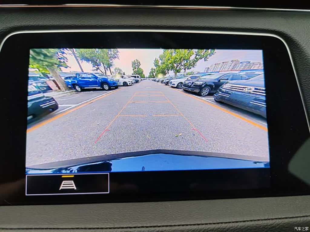 Cadillac XT4, 2022 9