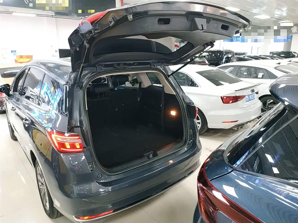 BYD Song MAX BYD Song MAX