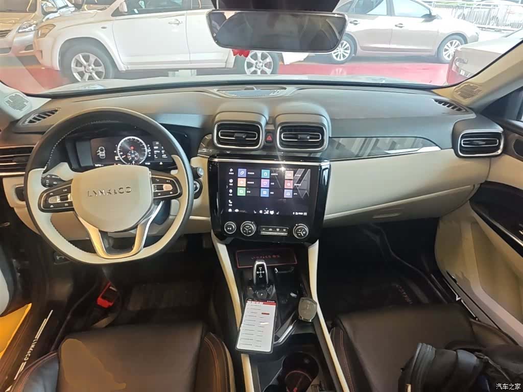 Lynk & Co 01, 2019 10