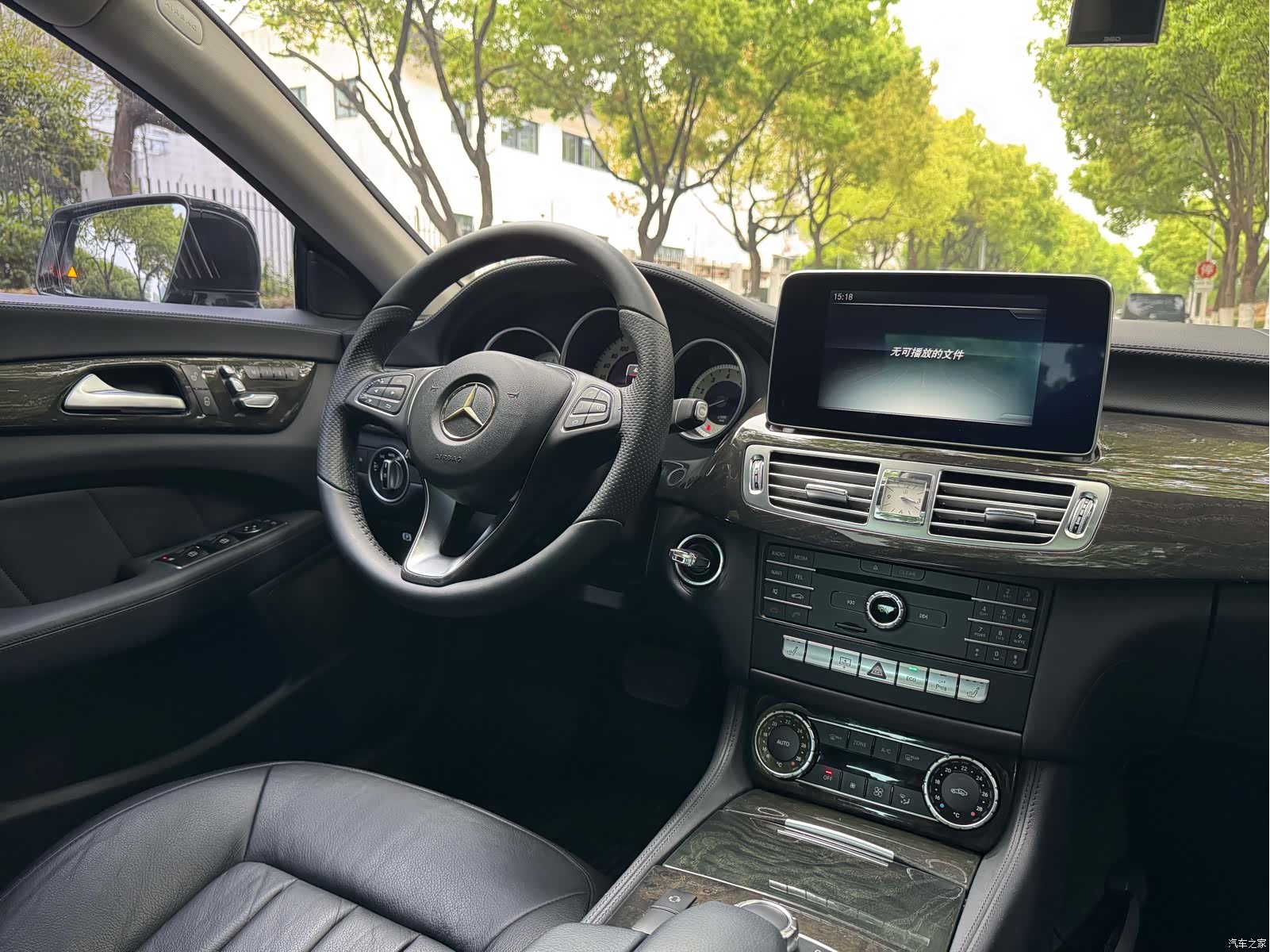 Mercedes-Benz CLS, 2015 13