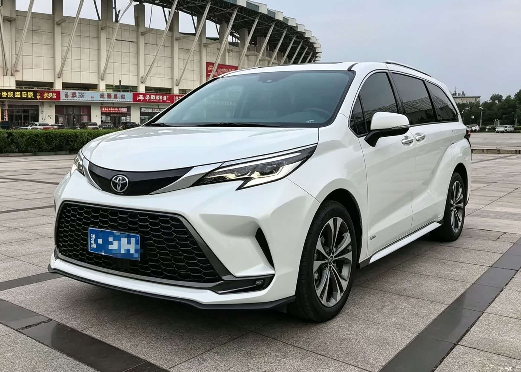 Toyota Granvia