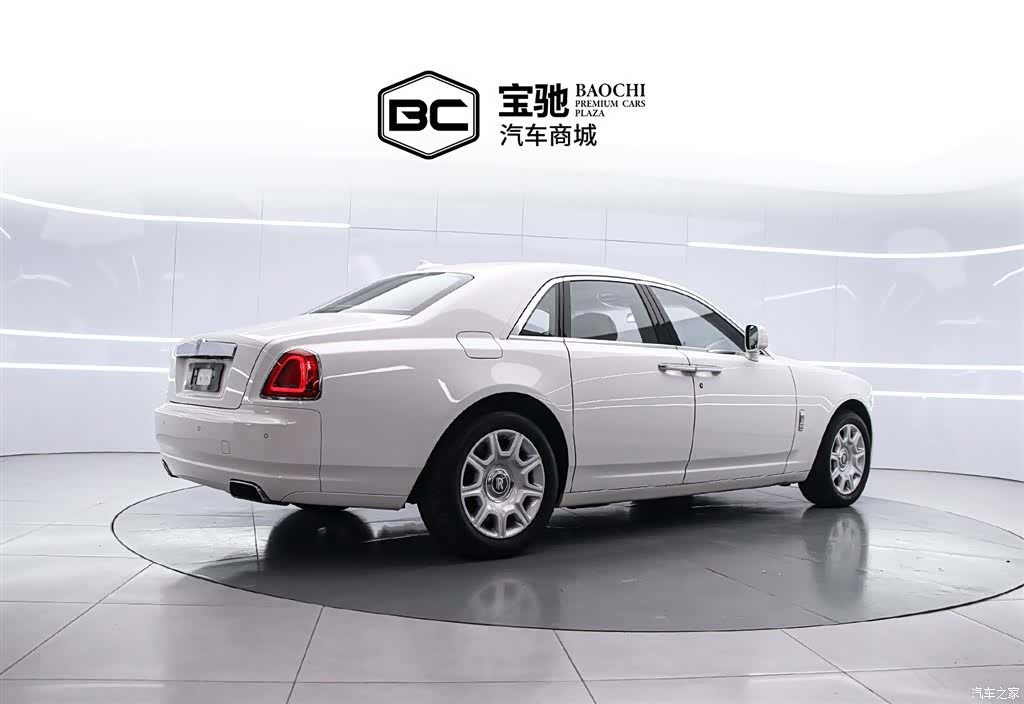 Rolls-Royce Ghost, 2011 3