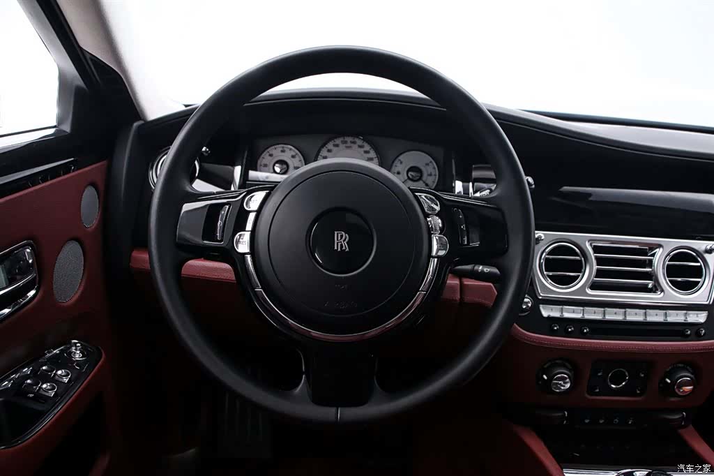 Rolls-Royce Ghost, 2011 7