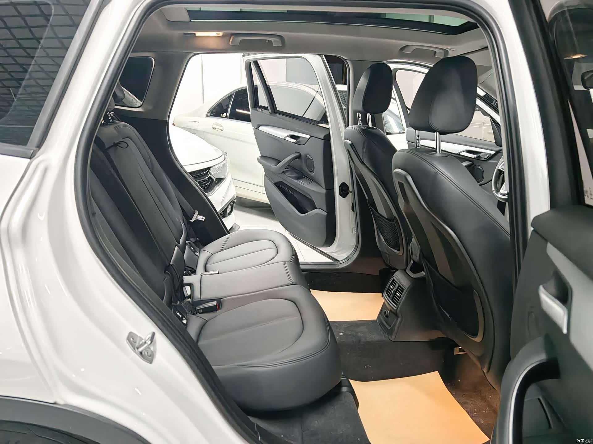 BMW X1, 2017 9