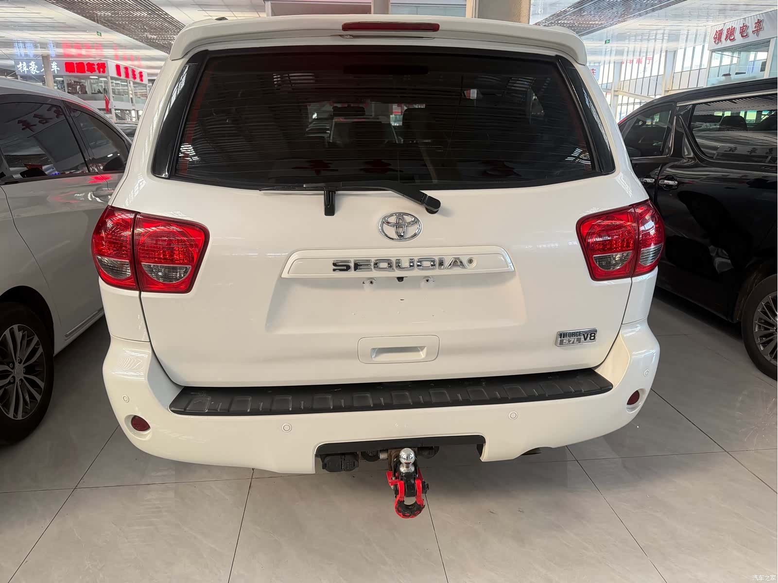 Toyota Sequoia, 2015 6