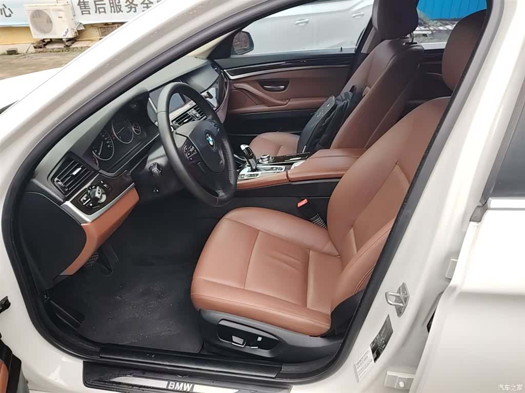 BMW 5 Series, 2015 15