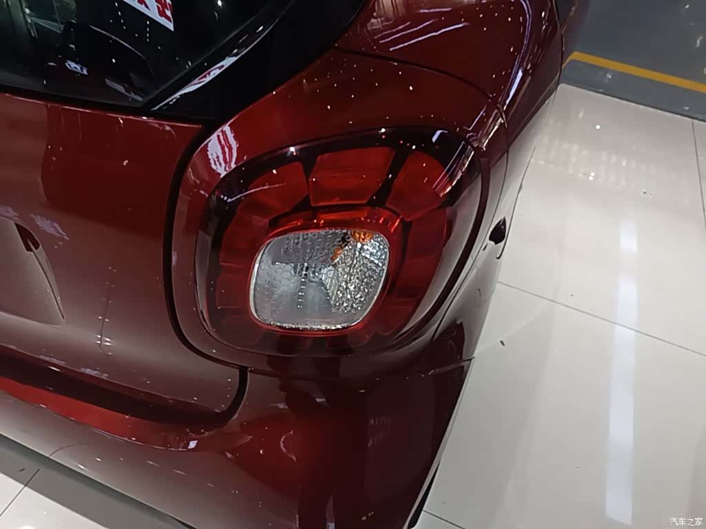 Smart Fortwo, 2019 8