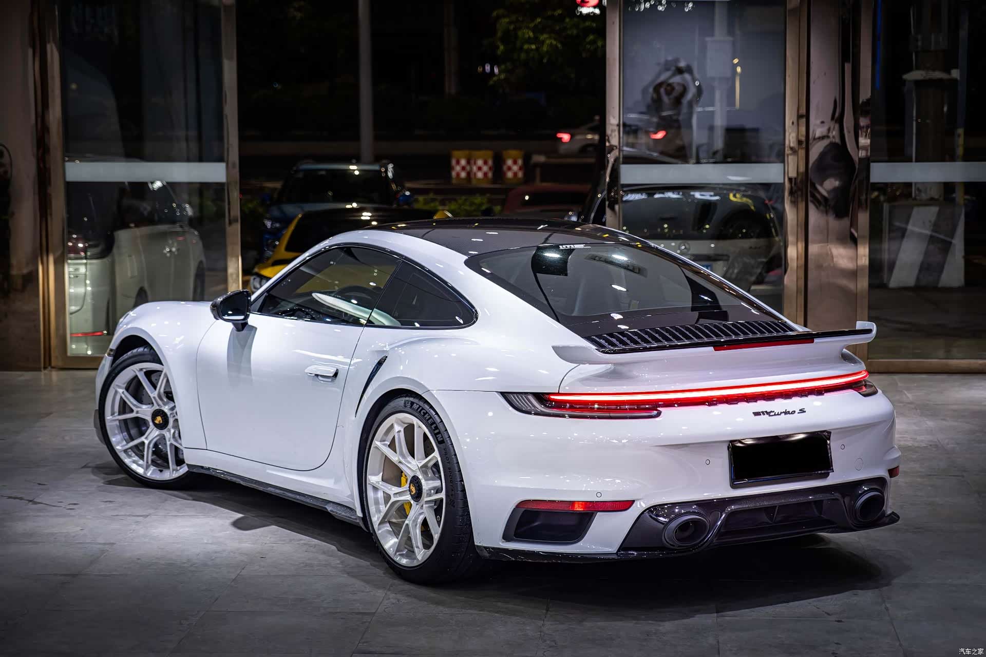 Porsche 911, 2022 все фото
