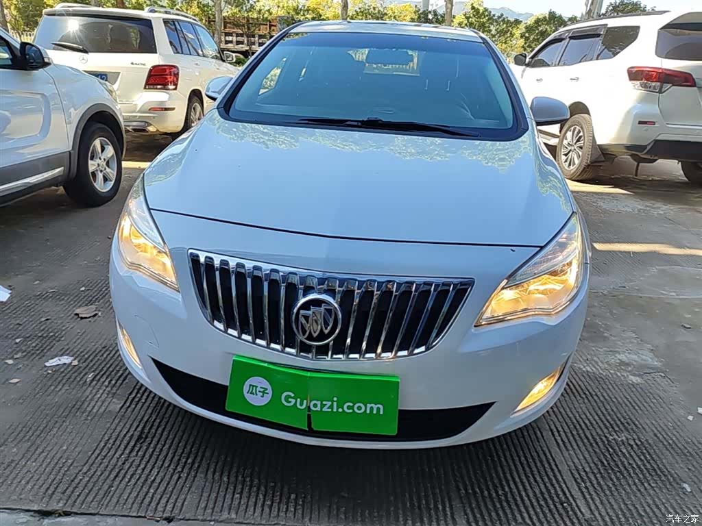 Buick XT, 2015 3