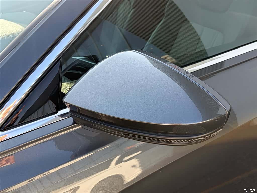 Audi A6L, 2019 8