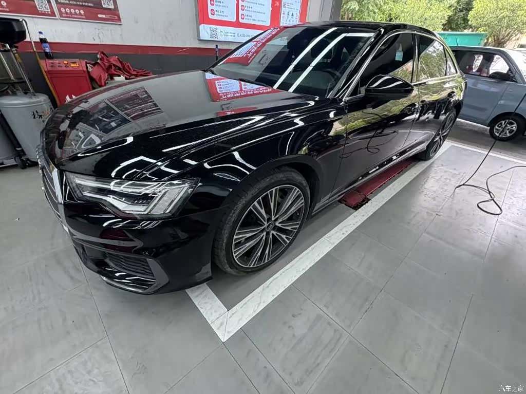 Audi A6L, 2022 1