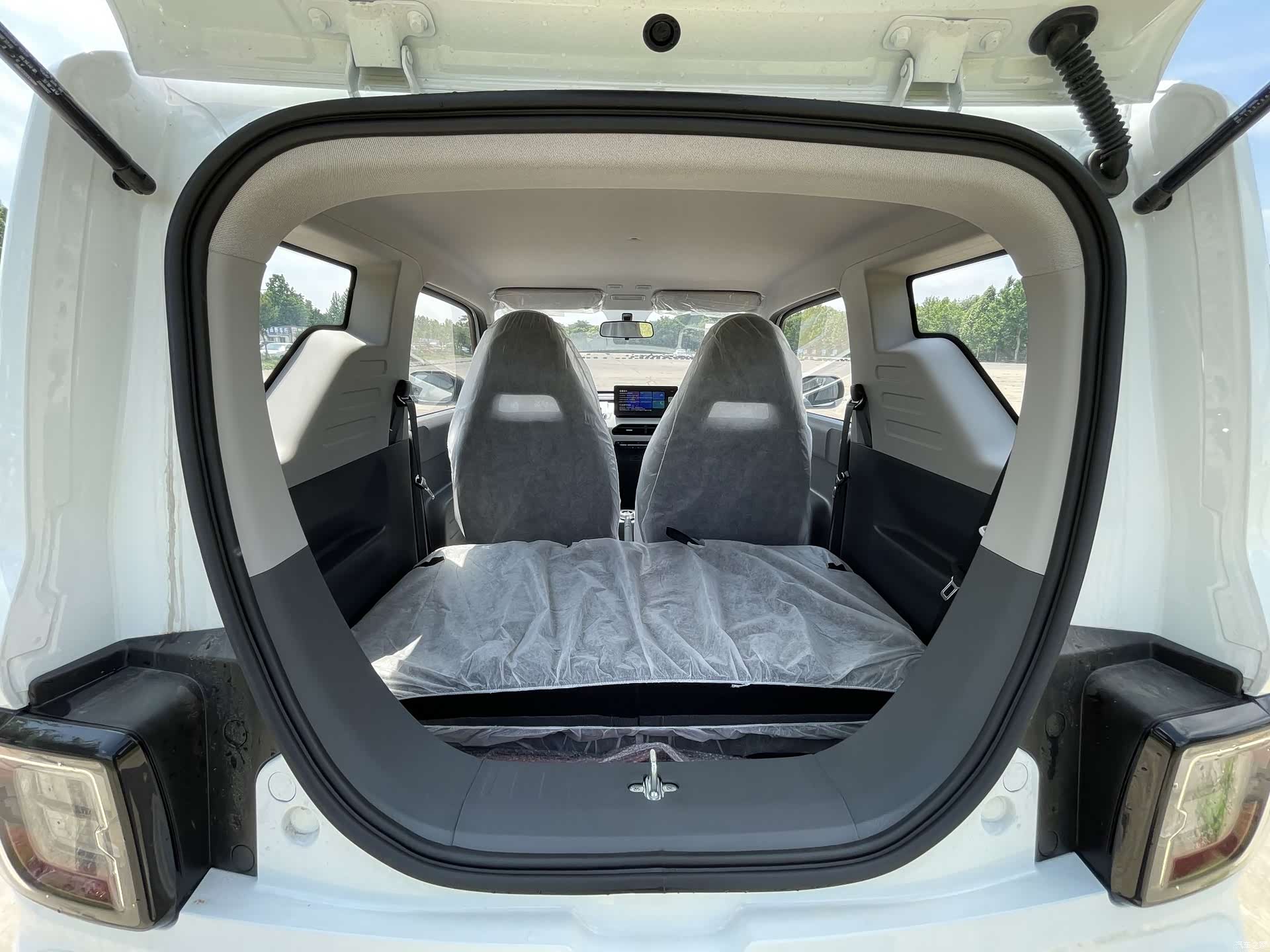 Geely Panda, 2026 15
