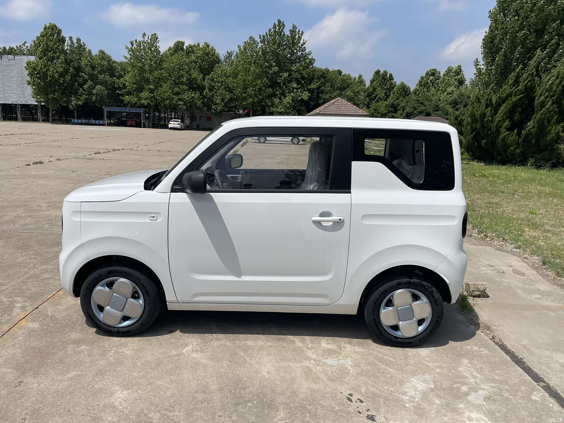 Geely Panda, 2026 8