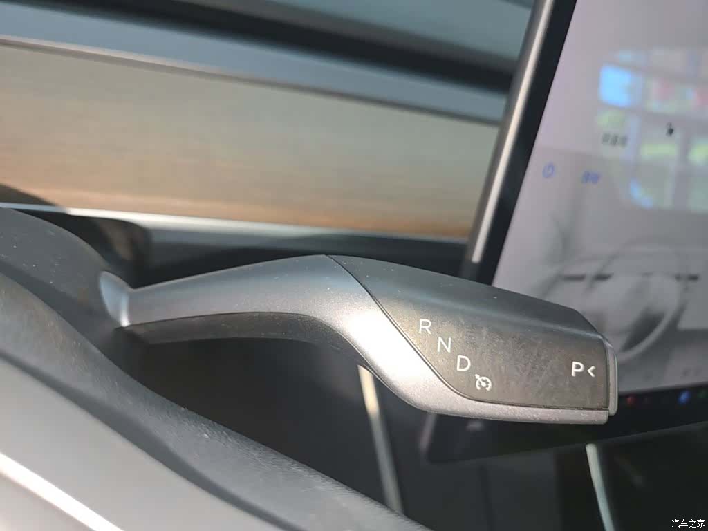 Tesla Model 3, 2020 14