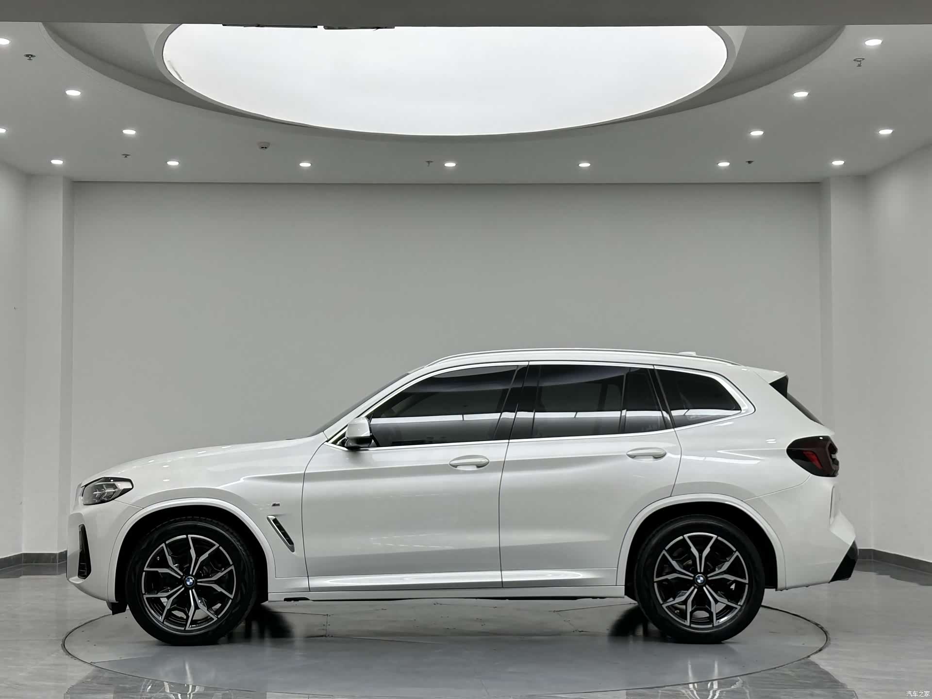 BMW X3, 2024 6