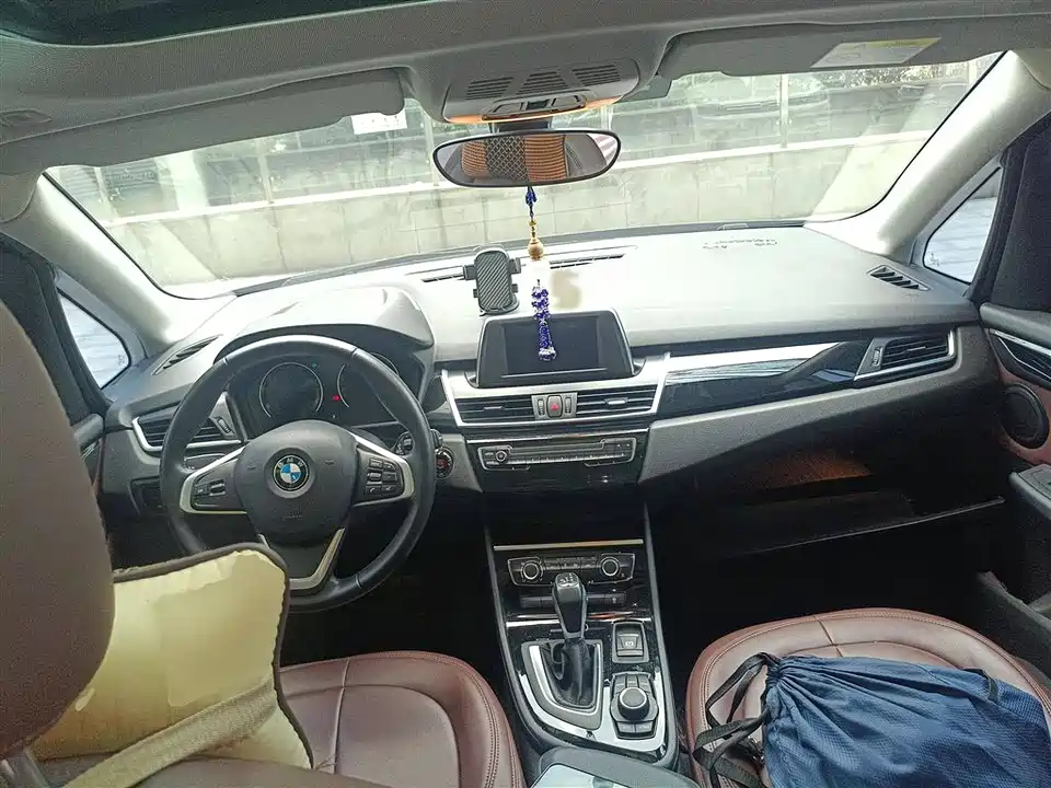 BMW 2 series station wagon BMW 2 series station wagon