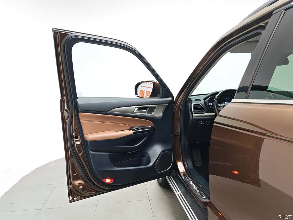 Changan CS95, 2017 8
