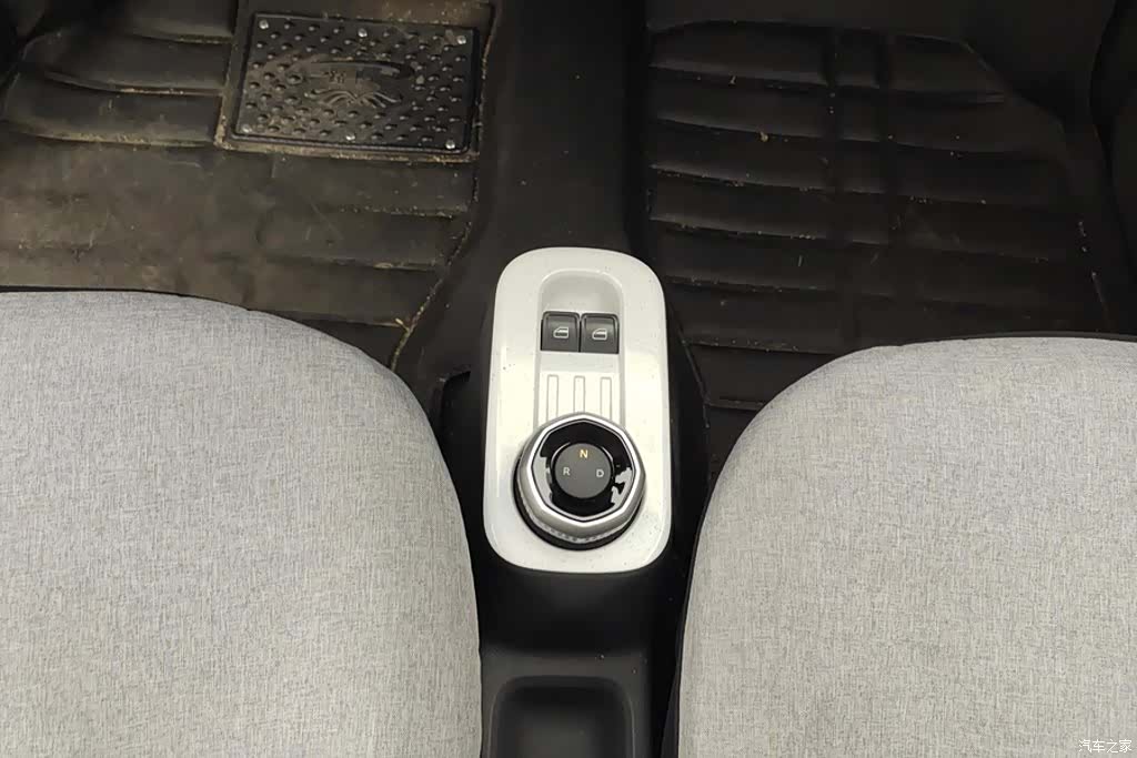 Geely Panda, 2024 16