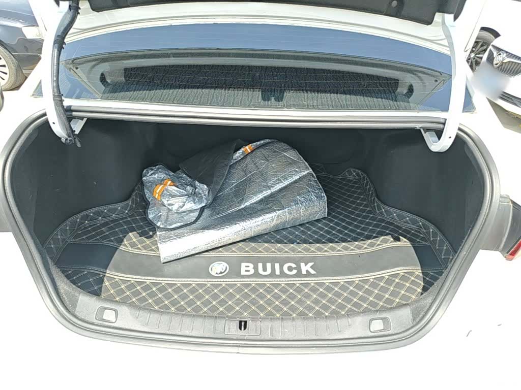Buick Verano, 2023 15