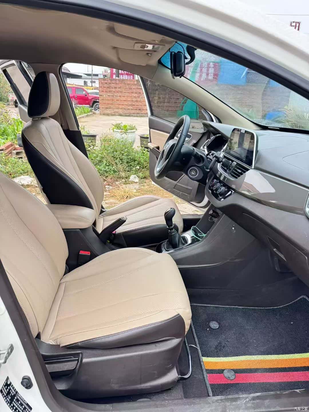 Wuling 310W, 2018 8