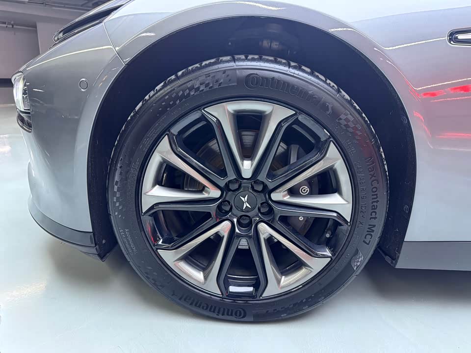 XPENG P7 XPENG P7