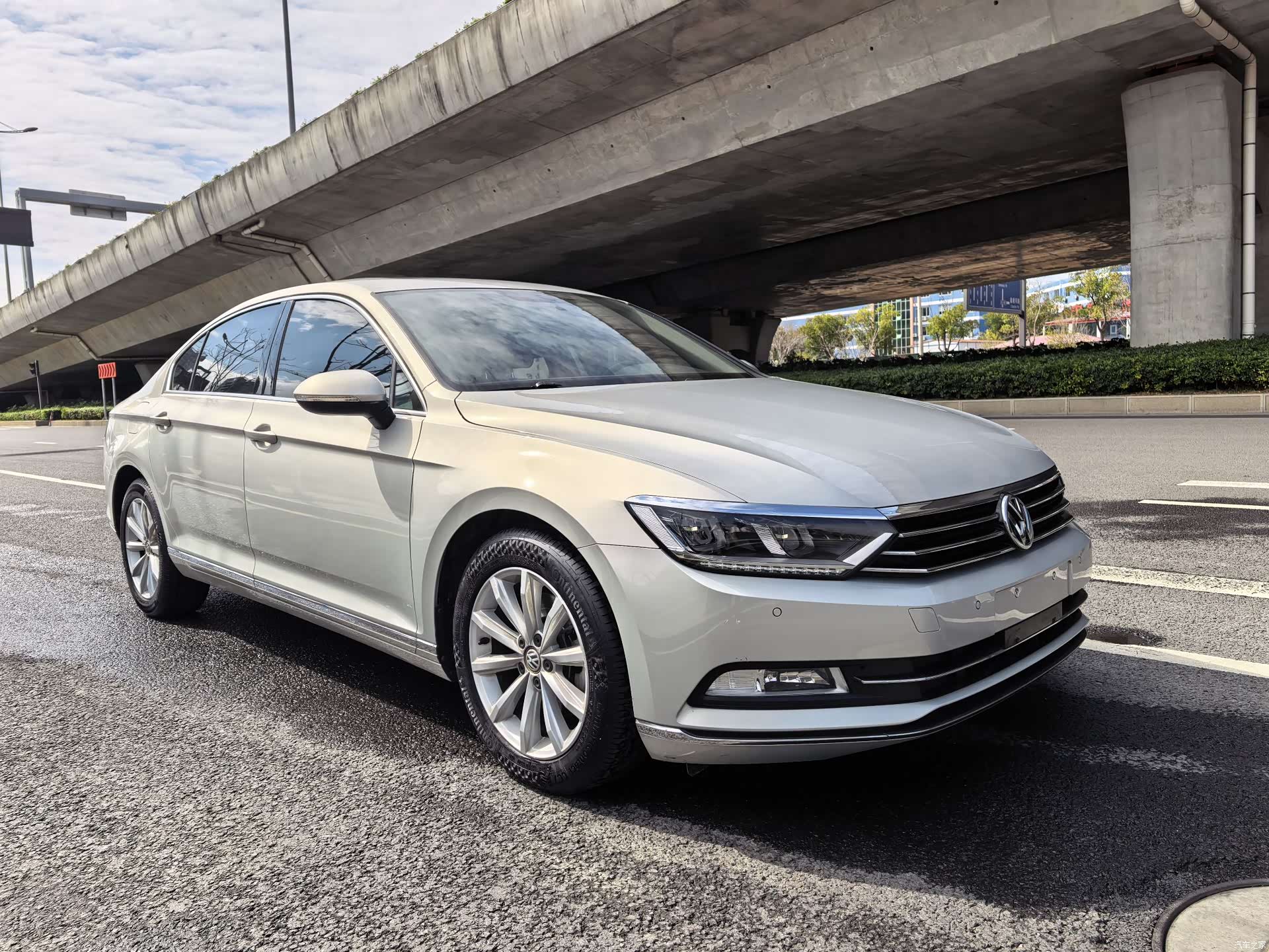 Volkswagen Magotan, 2019 3