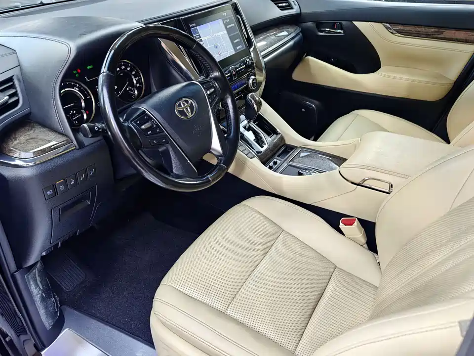 Toyota Wilfa