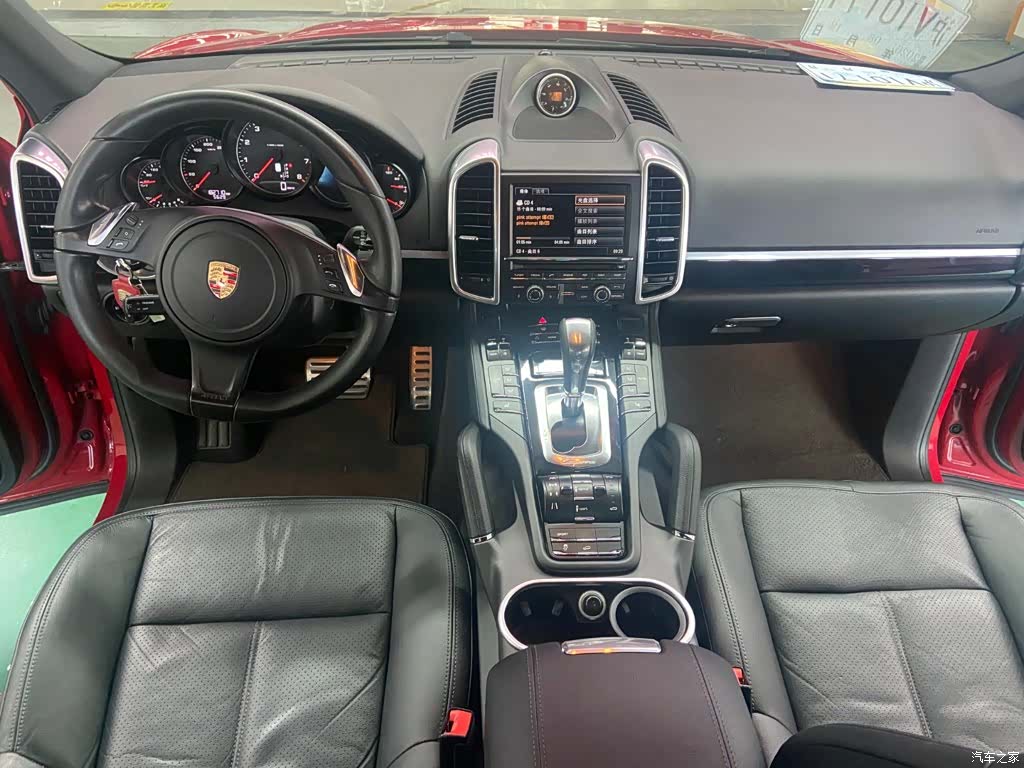 Porsche Cayenne, 2013 3