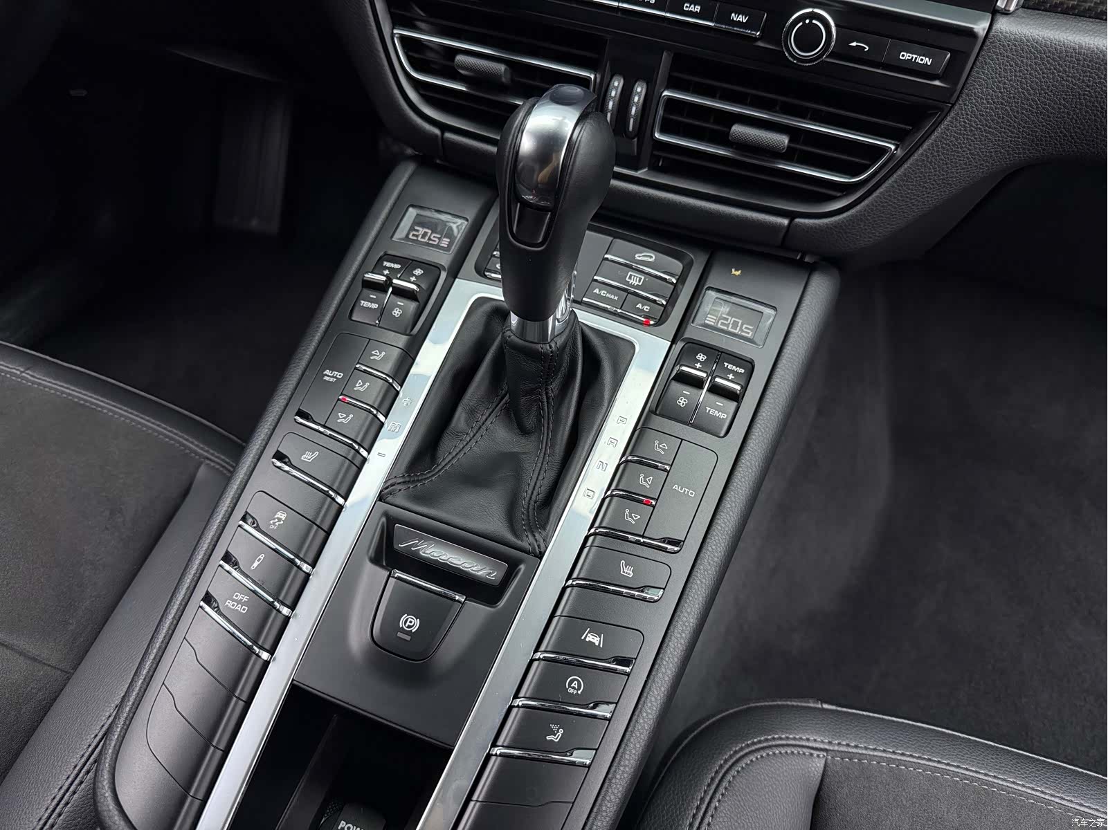 Porsche Macan, 2019 12