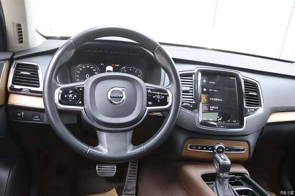 Volvo XC90, 2020 28