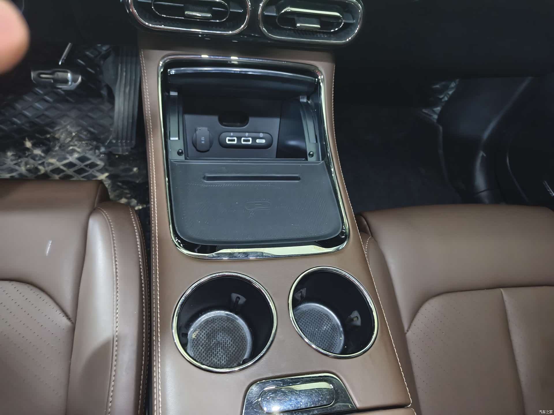 Leapmotor C11, 2023 6