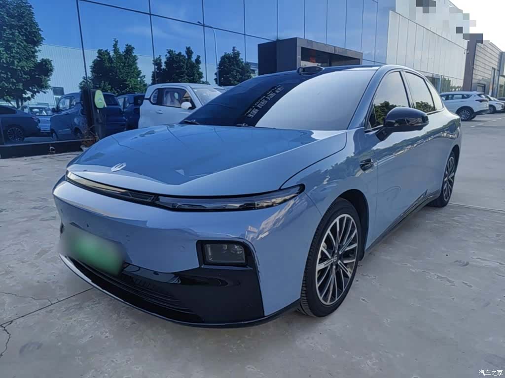 Leapmotor B01, 2025 1