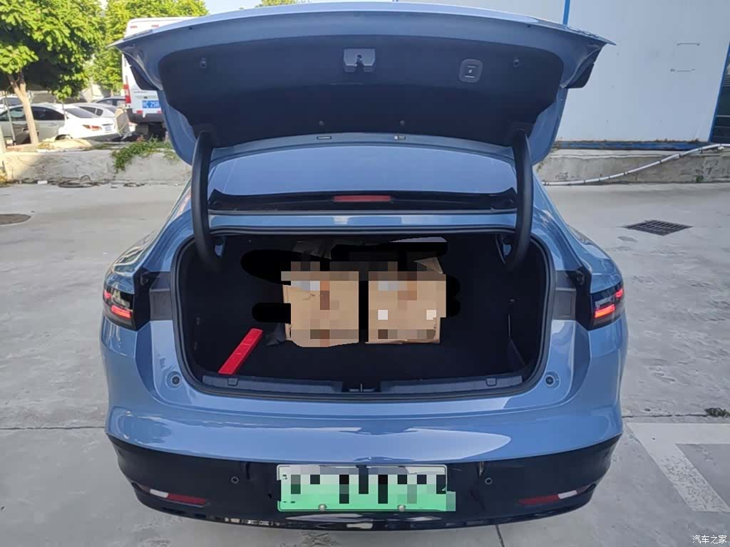Leapmotor B01, 2025 19