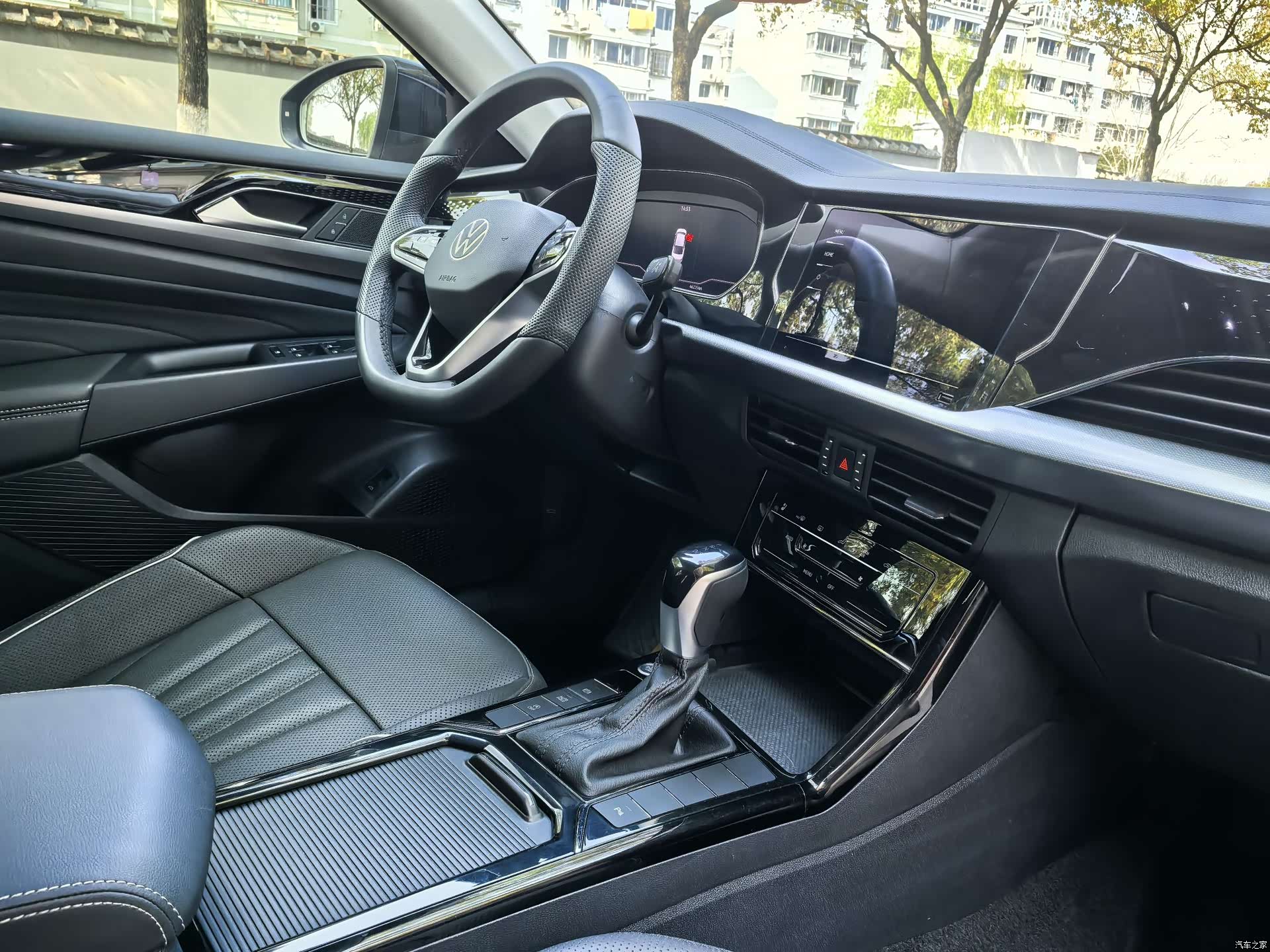 Volkswagen Passat, 2023 8
