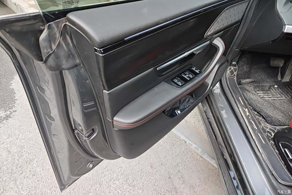 Xpeng P7, 2021 7
