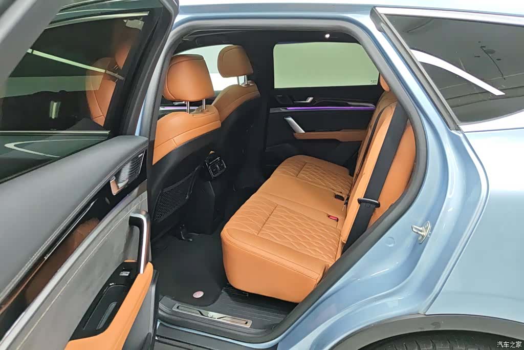BYD Tang, 2023 11