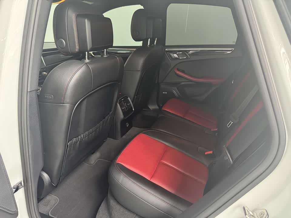 Porsche Macan Porsche Macan
