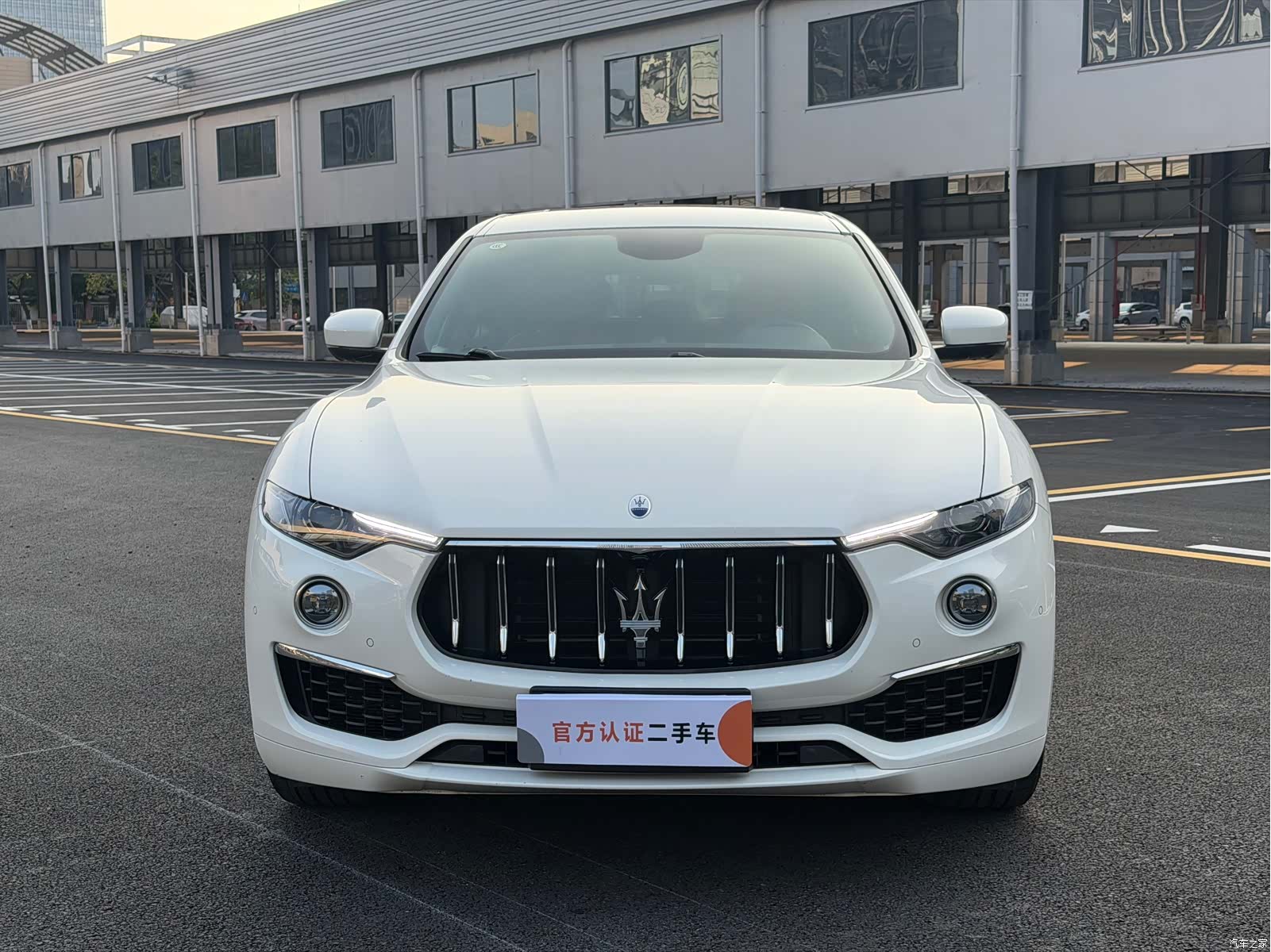 Maserati Levante, 2022 2