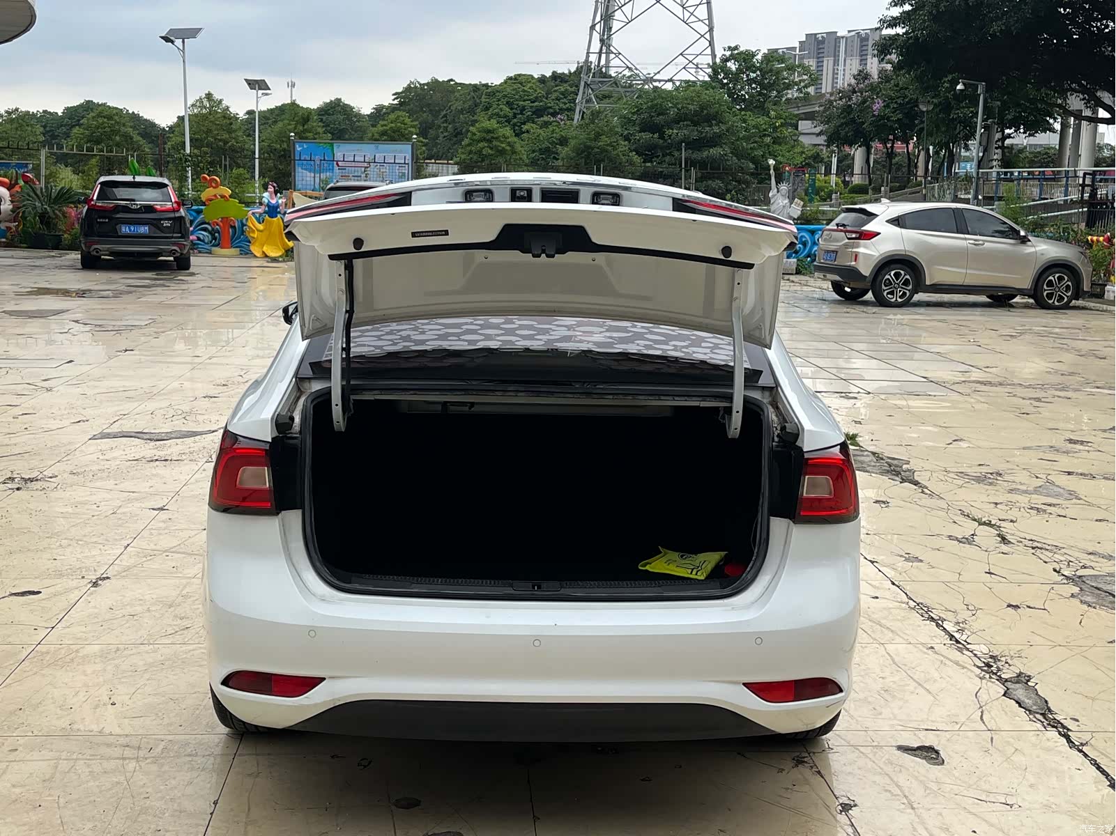 Roewe i5, 2020 23