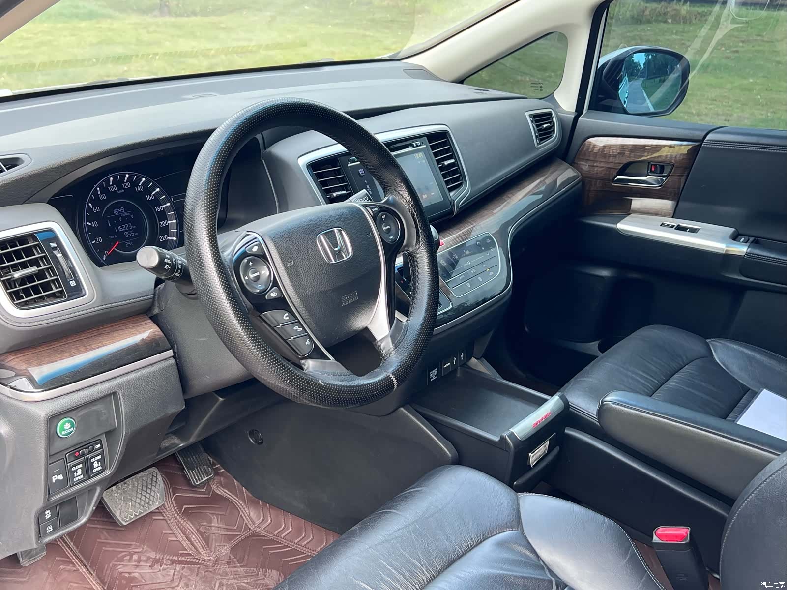 Honda Odyssey, 2016 все фото