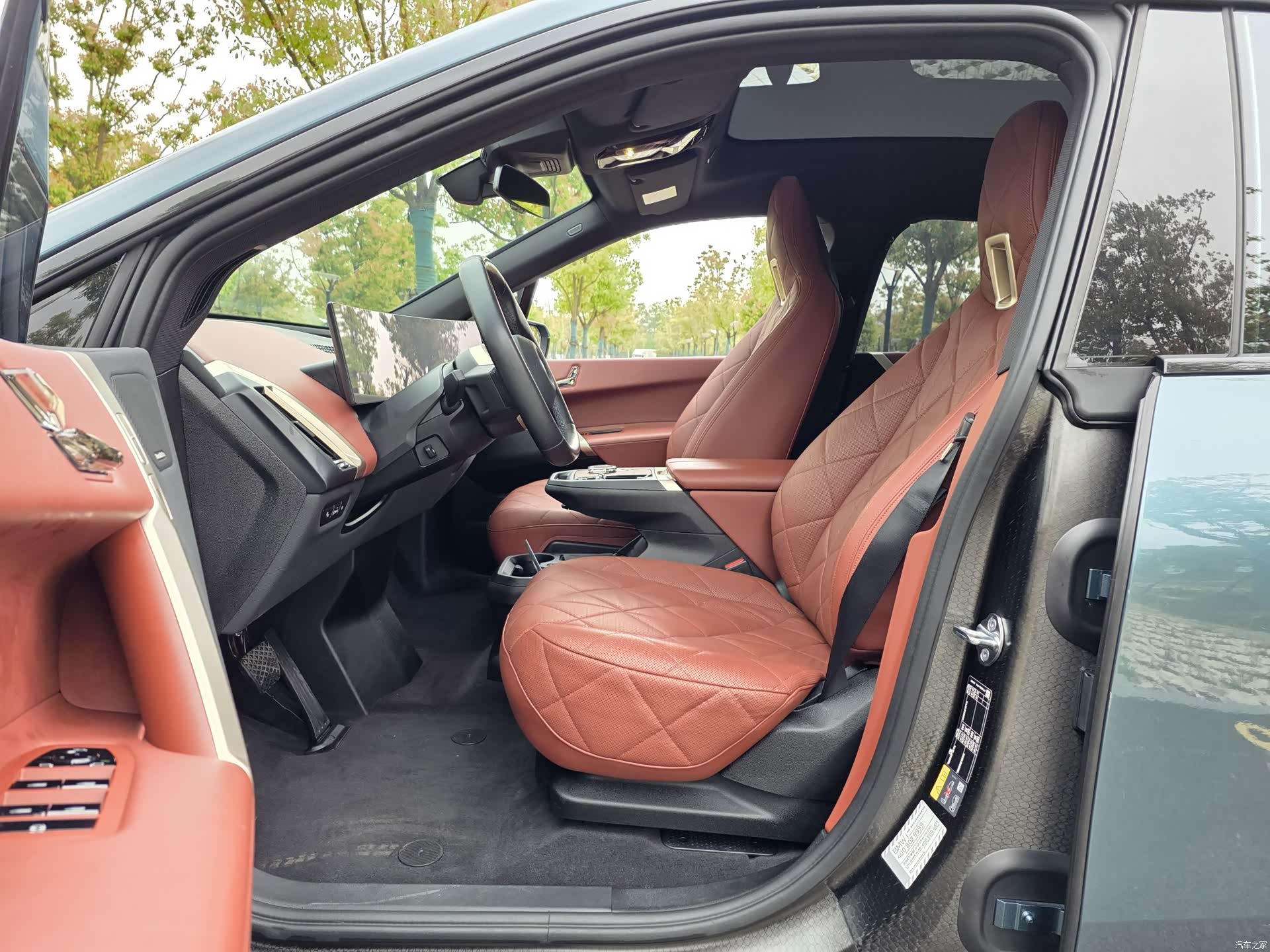 BMW iX, 2022 9