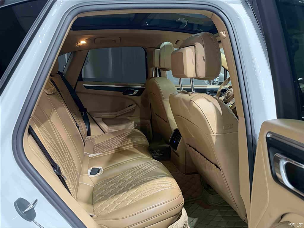 Porsche Macan, 2016 8