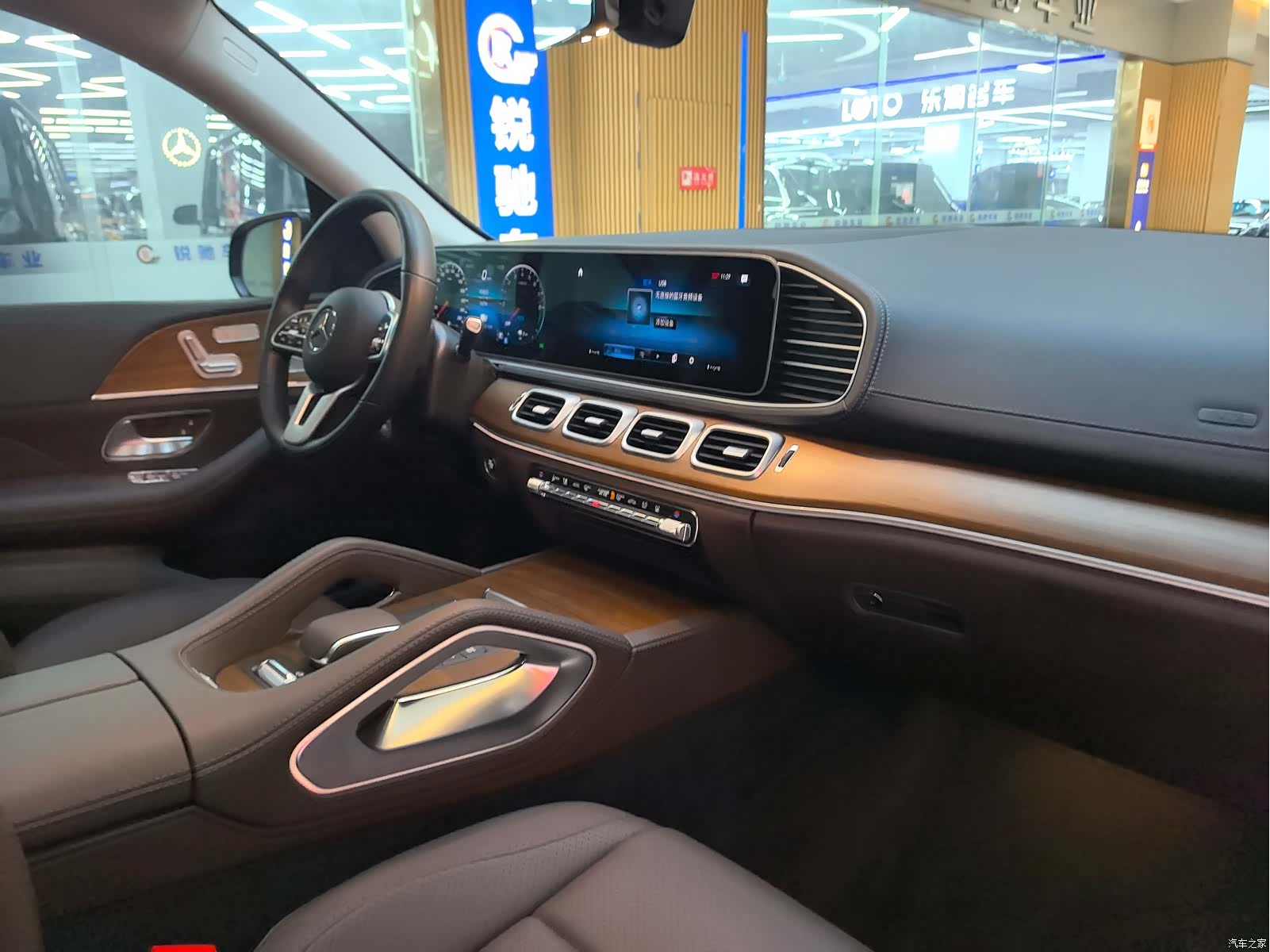 Mercedes-Benz GLE, 2021 20