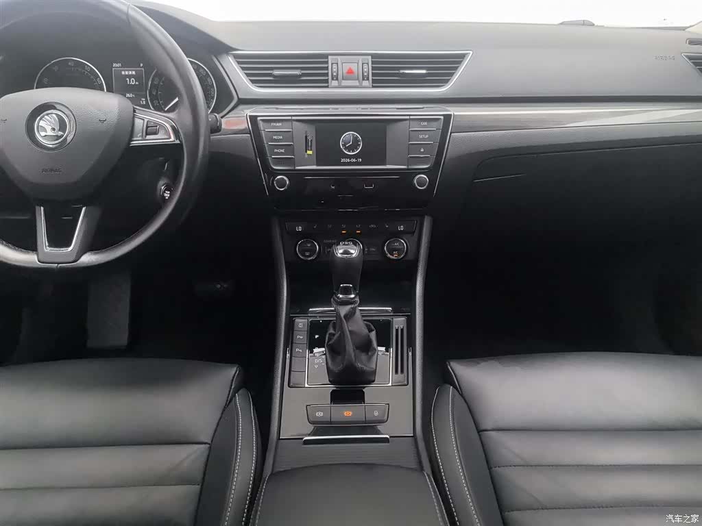 Skoda Superb, 2017 12