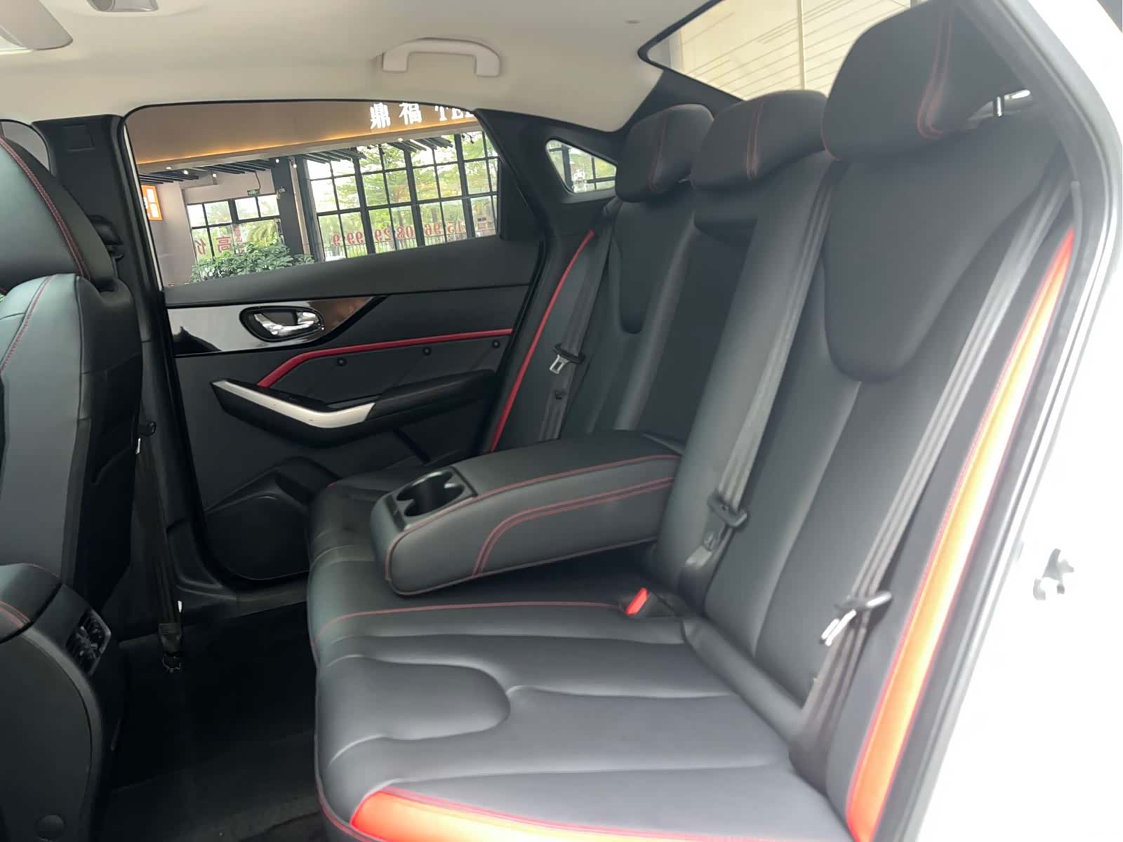 Nissan D60, 2018 26
