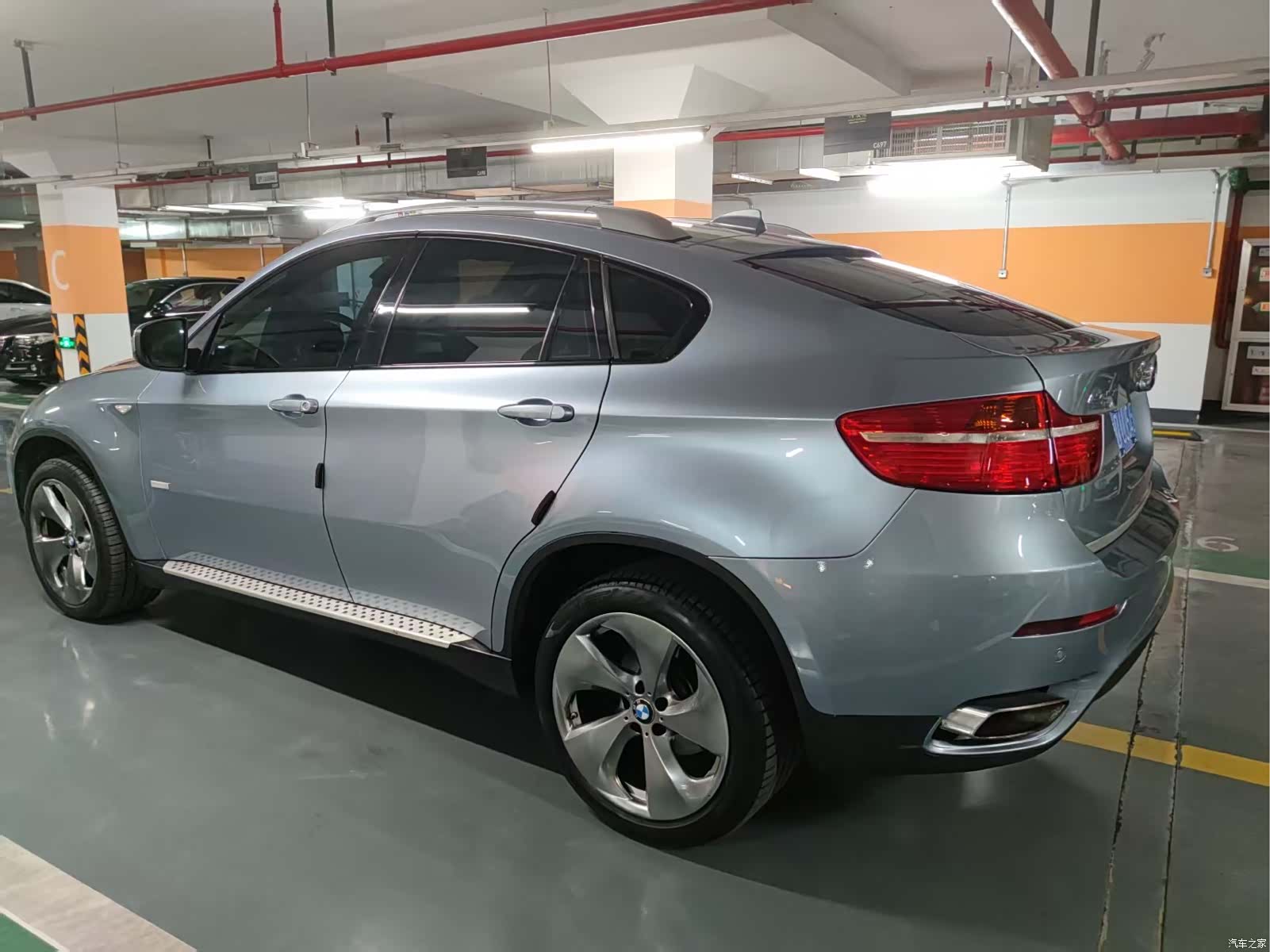 BMW X6, 2011 13