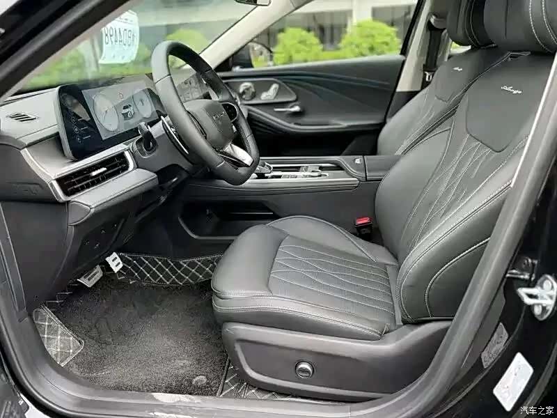 Chery Arrizo 8, 2023 4
