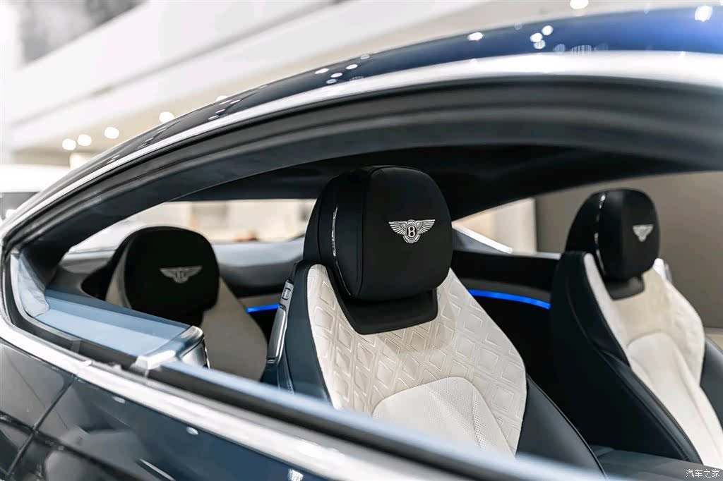 Bentley Continental GT, 2024 12